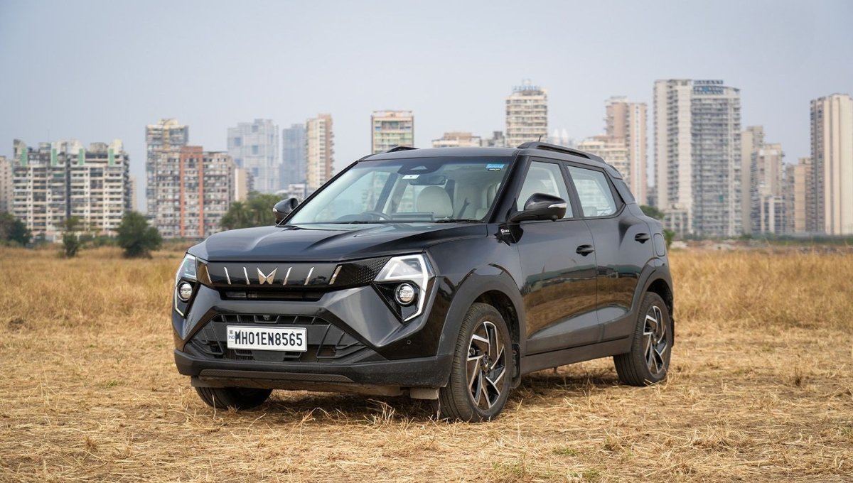 Mahindra XUV 3XO REVX भारत में लॉन्च, Rs 8.94 लाख में मिलेगी 20kmpl माइलेज और जबरदस्त फीचर्स
