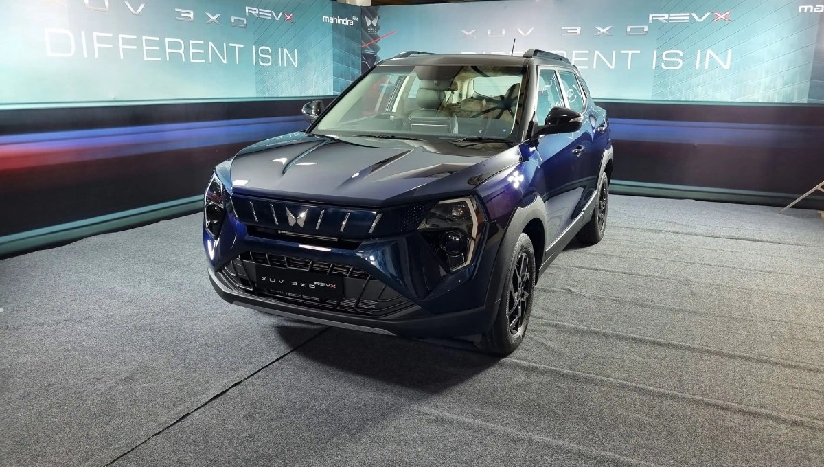 Mahindra XUV 3XO REVX भारत में लॉन्च, Rs 8.94 लाख में मिलेगी 20kmpl माइलेज और जबरदस्त फीचर्स