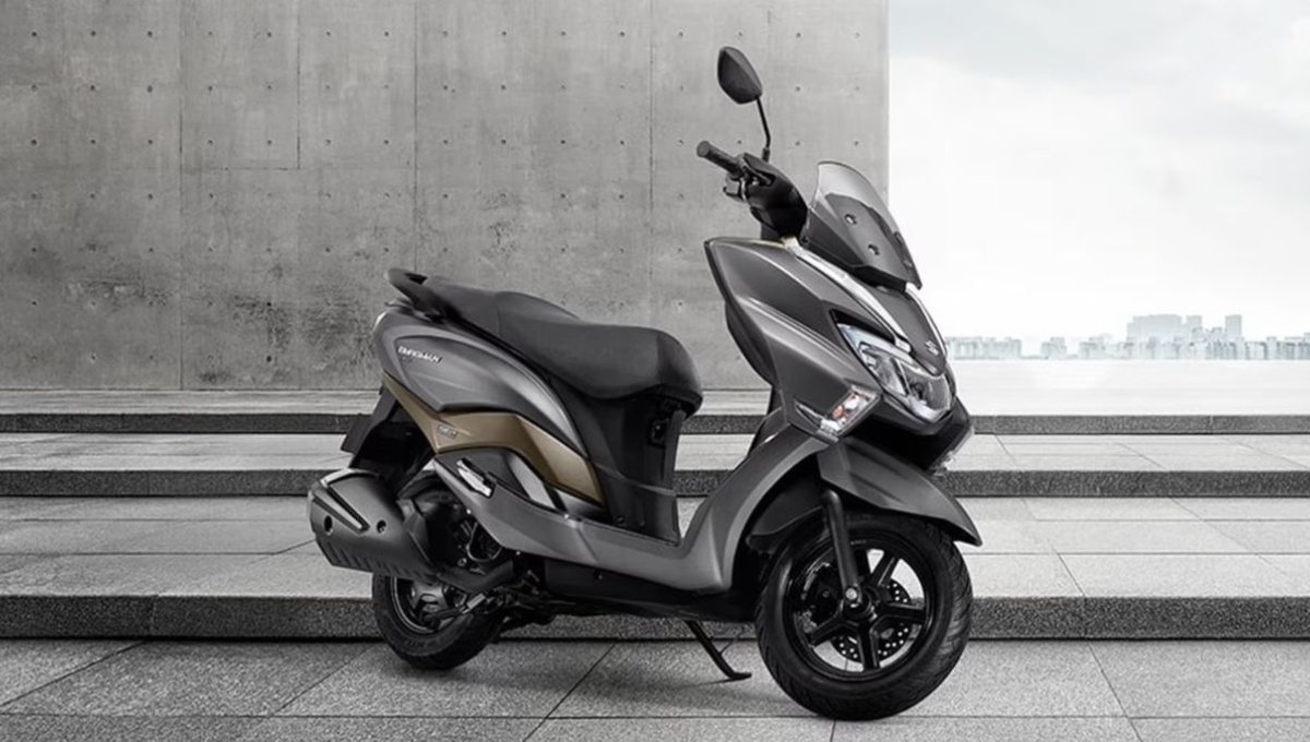 Suzuki Burgman Street 125: 50 kmpl माइलेज और ₹90,649 की कीमत में प्रीमियम स्टाइलिश स्कूटर