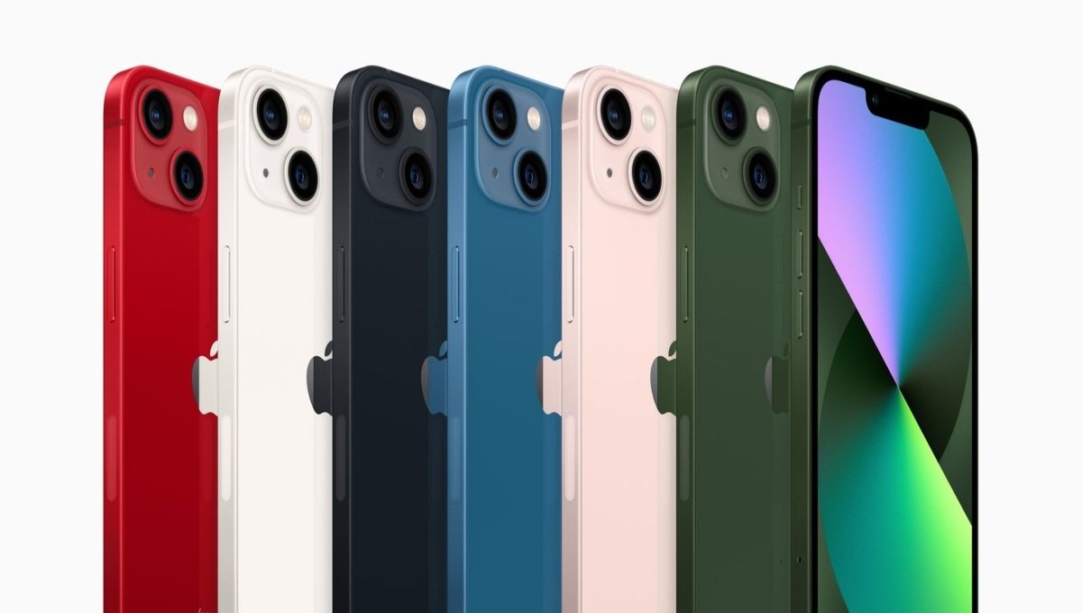 iPhone 13: अब सिर्फ ₹43,900 में 2025 में भी क्यों है यह स्मार्टफोन एक स्मार्ट चॉइस