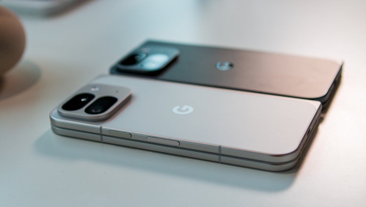 Google Pixel 9 Pro Fold: शानदार फोल्डेबल फोन अब ₹73,000 की छूट के साथ, कीमत सिर्फ ₹99,999